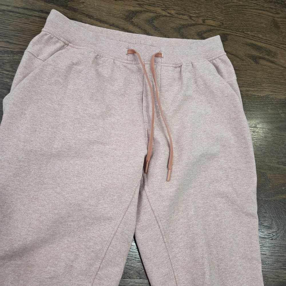 Lululemon Men's Jogger Pants Sz.L - Picture 2 of 8